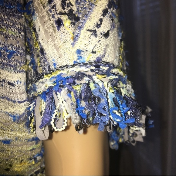 ST. JOHN NEW WITH TAGS SWEATER MED BUT WEARS LIKE… - Picture 9 of 15